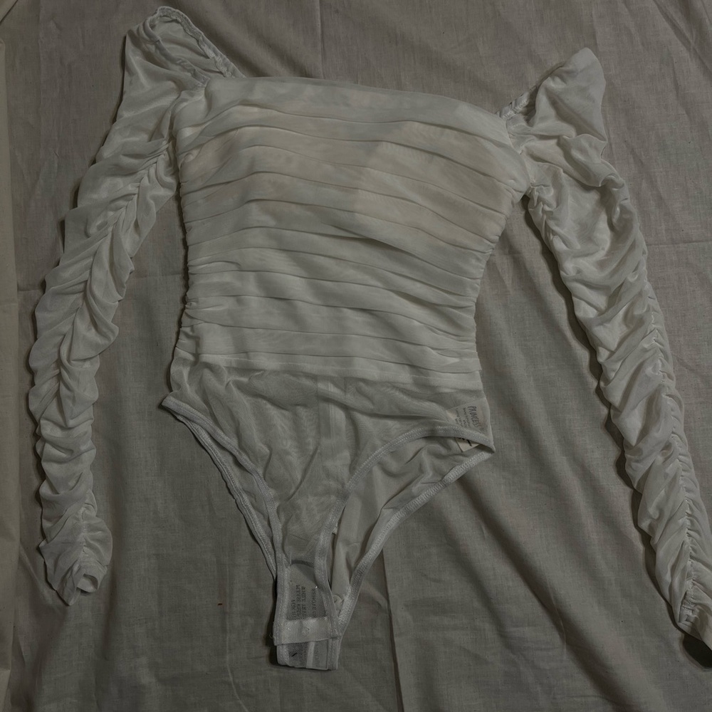 Princess Polly Ivory Long Sleeve Bodysuit